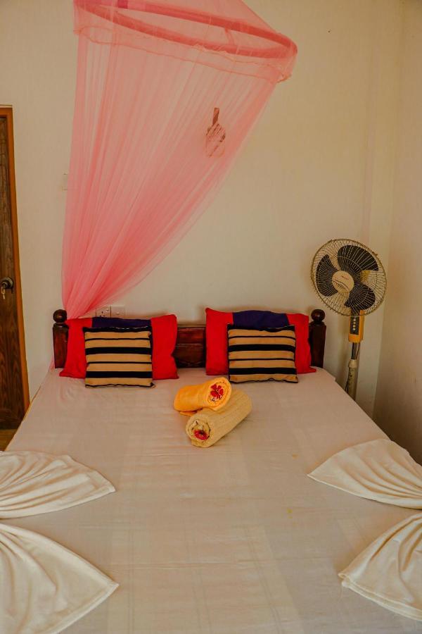 Sigiri Gayani Home Stay Sigiriya Exterior photo