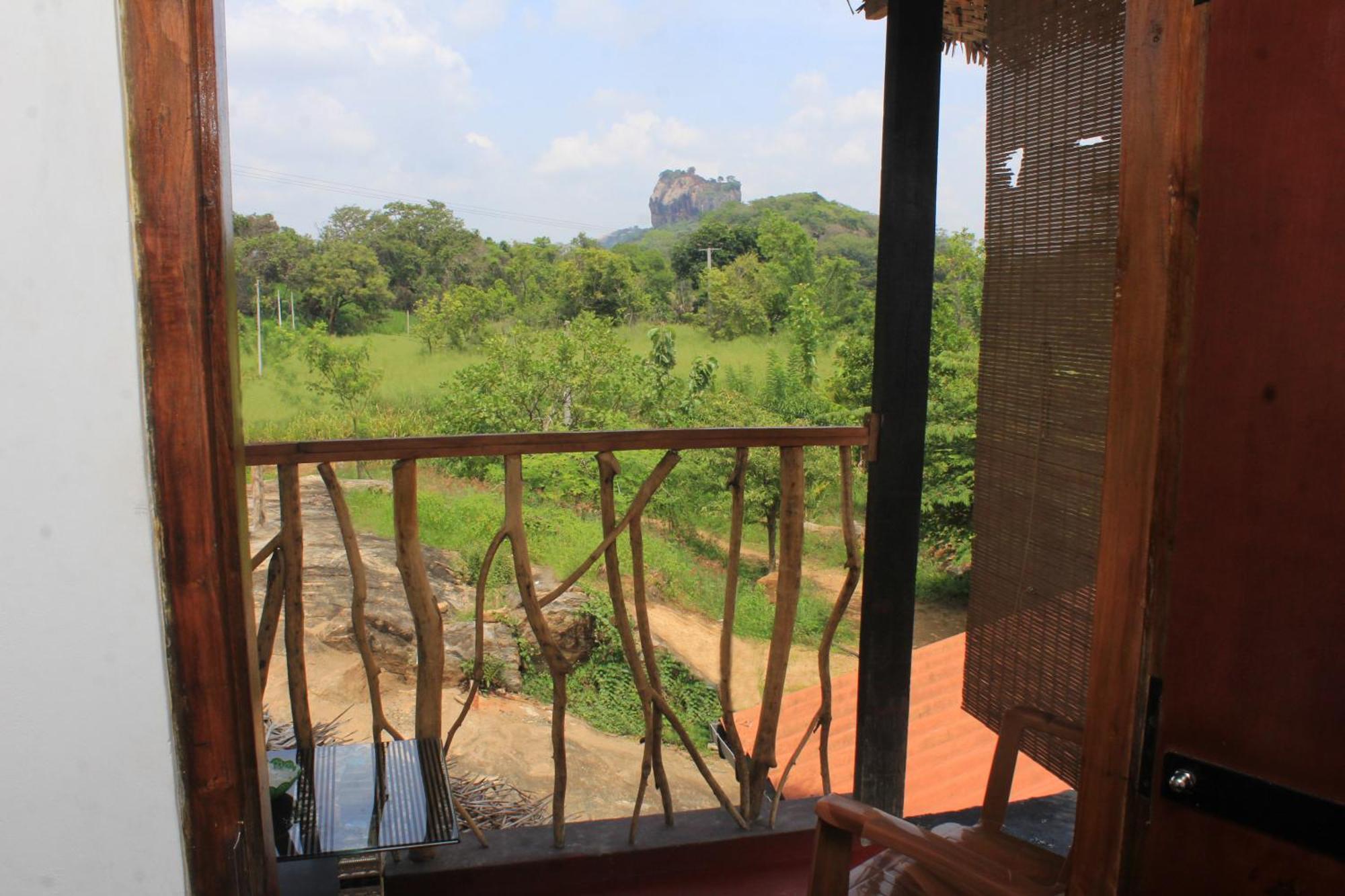 Sigiri Gayani Home Stay Sigiriya Exterior photo